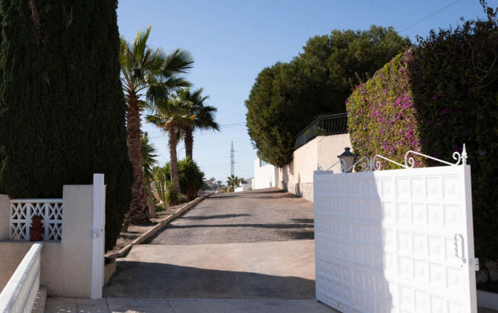 Image No.43-5 Bed House for sale