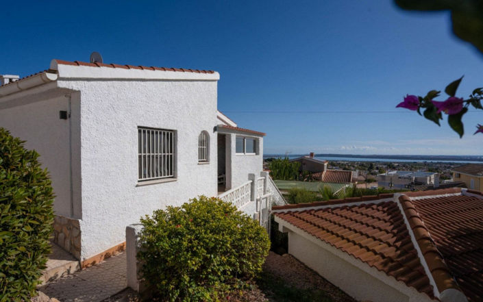Image No.49-5 Bed House for sale