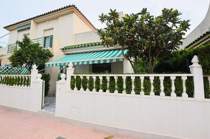 Image No.1-Maison de 3 chambres à vendre à Punta Prima