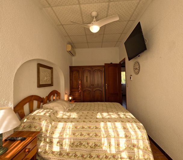 Image No.29-4 Bed Townhouse for sale