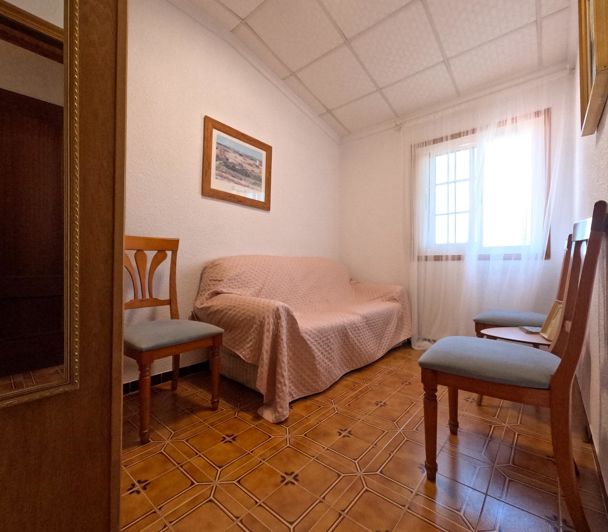 Image No.30-4 Bed Townhouse for sale