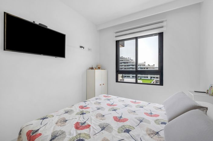 Image No.12-2 Bed Apartment for sale