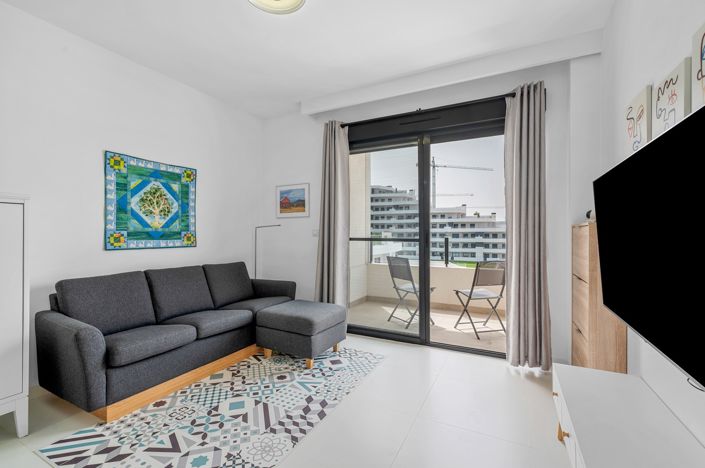 Image No.4-2 Bed Apartment for sale