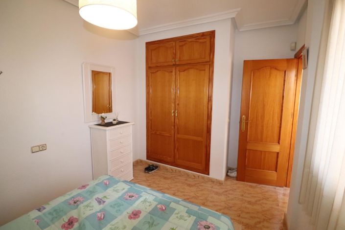 Image No.27-3 Bed Villa for sale