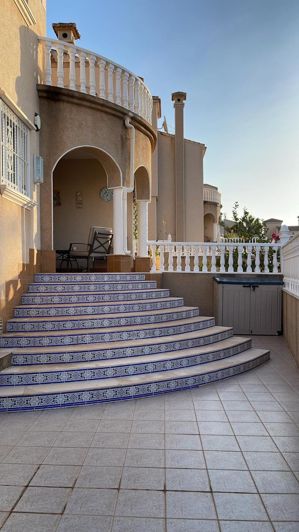 Image No.7-3 Bed Villa for sale