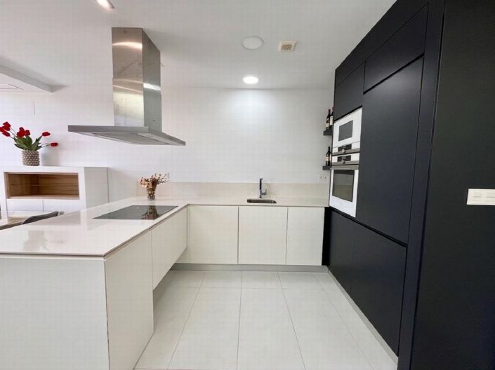 Image No.4-3 Bed Villa for sale