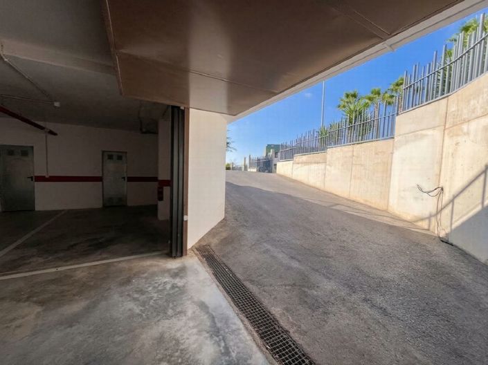 Image No.41-3 Bed Villa for sale