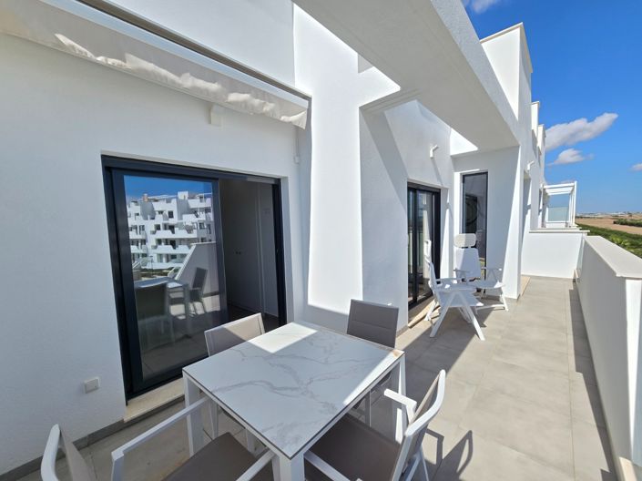 Image No.15-2 Bed Apartment for sale