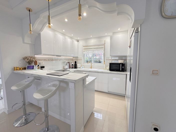 Image No.13-5 Bed Villa for sale