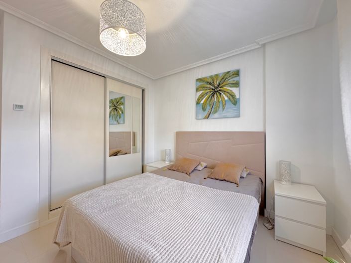 Image No.29-5 Bed Villa for sale