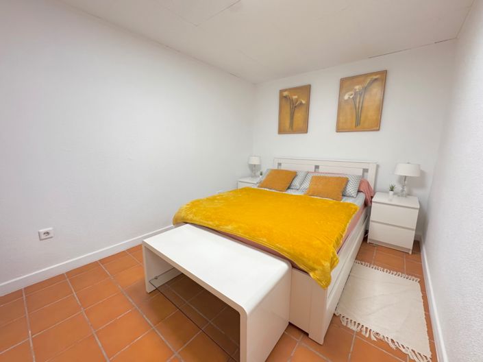 Image No.37-5 Bed Villa for sale