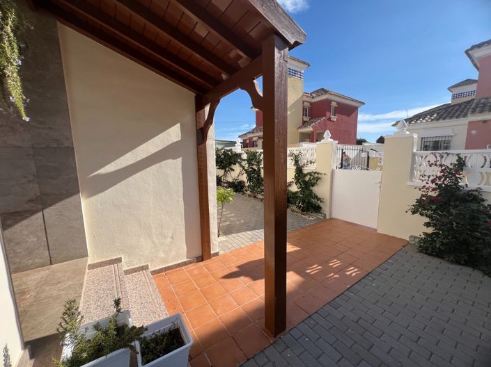 Image No.3-5 Bed Villa for sale