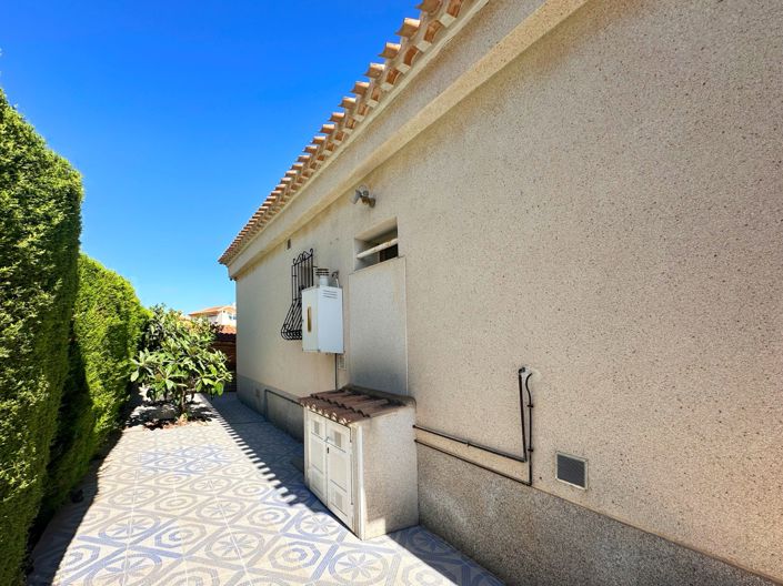 Image No.41-3 Bed Villa for sale