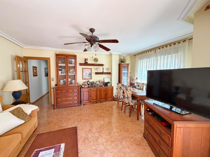 Image No.2-Appartement de 3 chambres à vendre à Torrevieja