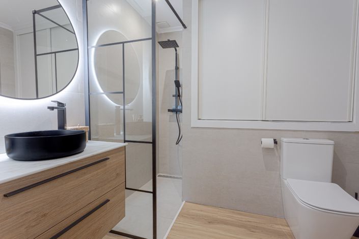 Image No.13-2 Bed Villa for sale