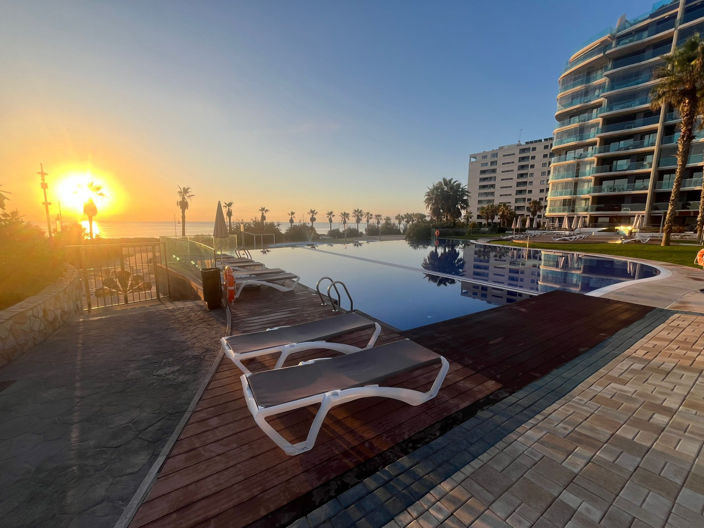 Image No.24-3 Bed Apartment for sale