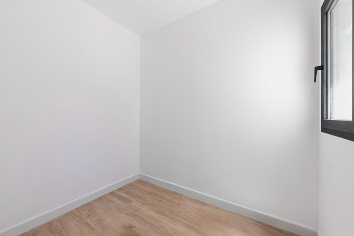 Image No.10-5 Bed Villa for sale