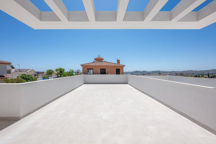 Image No.27-5 Bed Villa for sale