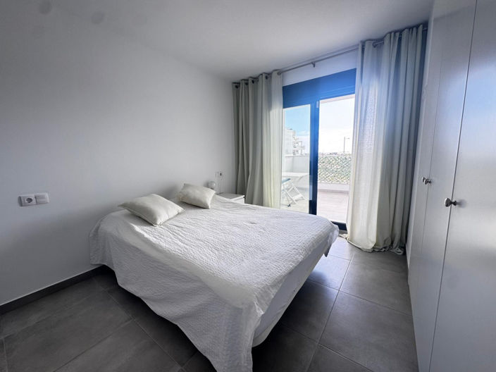 Image No.13-2 Bed Apartment for sale