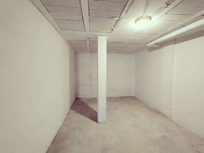 Image No.31-3 Bed Townhouse for sale