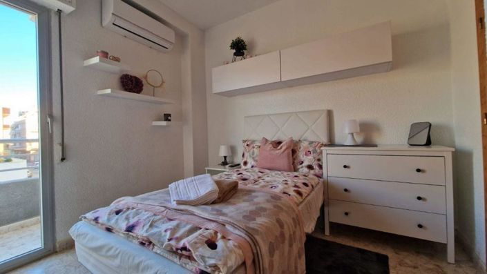 Image No.15-3 Bed Apartment for sale