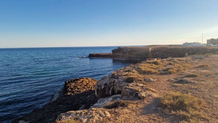 Image No.24-3 Bed Apartment for sale