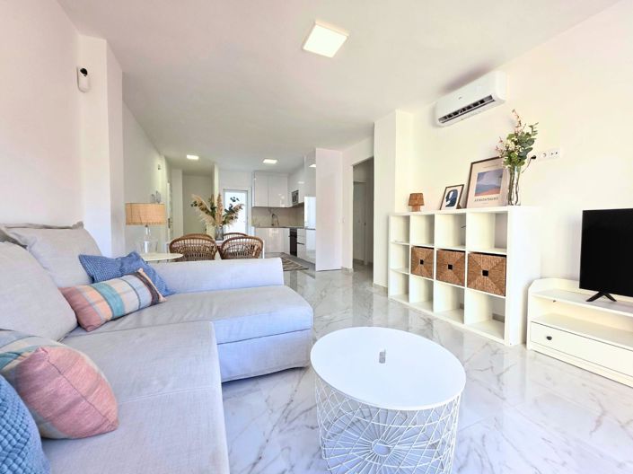 Image No.1-Appartement de 2 chambres à vendre à Torrevieja