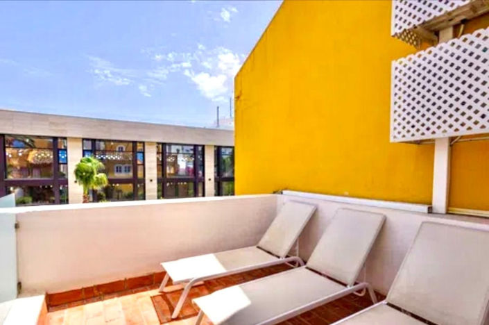 Image No.6-5 Bed Townhouse for sale