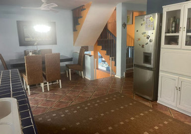 4-c23c0f86247804fa50226aecd8b0b2c8