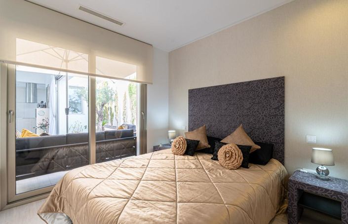 Image No.10-3 Bed Villa for sale