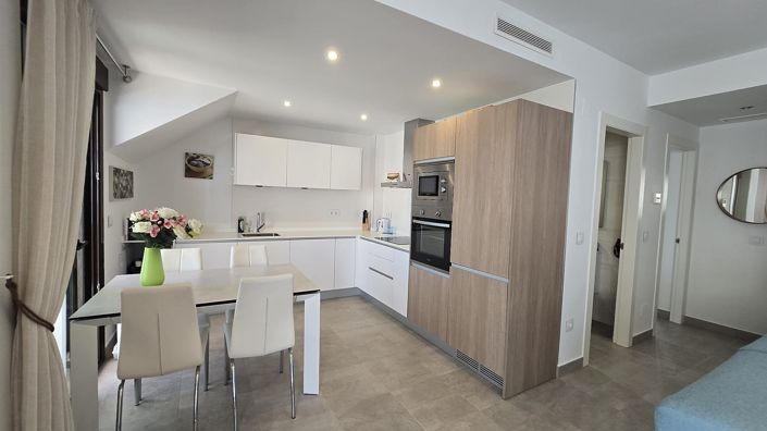 Image No.11-2 Bed Apartment for sale