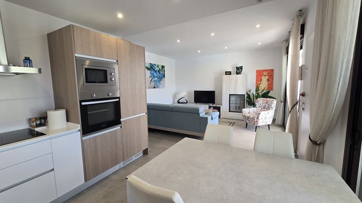 Image No.13-2 Bed Apartment for sale