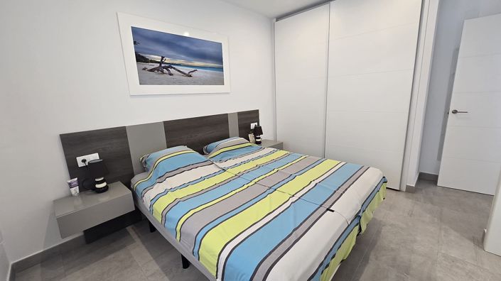 Image No.15-2 Bed Apartment for sale