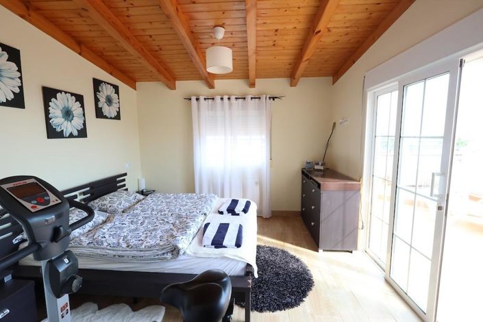 Image No.14-3 Bed Apartment for sale