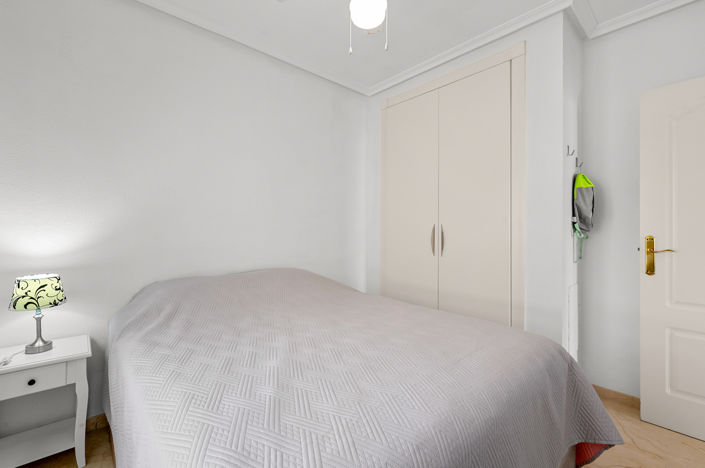 Image No.22-2 Bed Apartment for sale