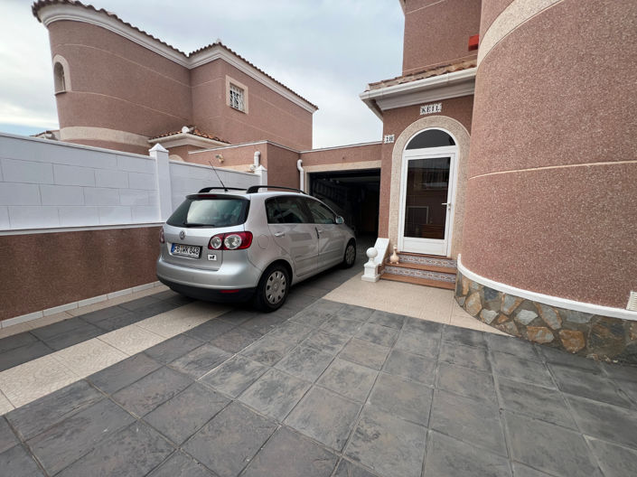 Image No.24-2 Bed Villa for sale