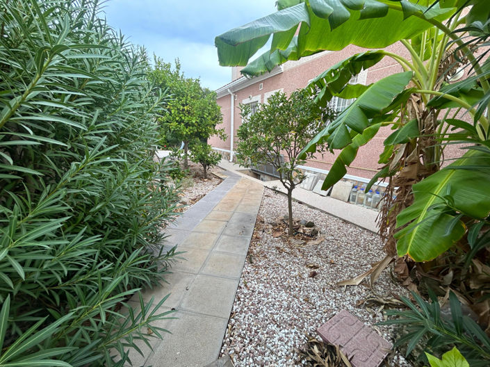 Image No.34-2 Bed Villa for sale