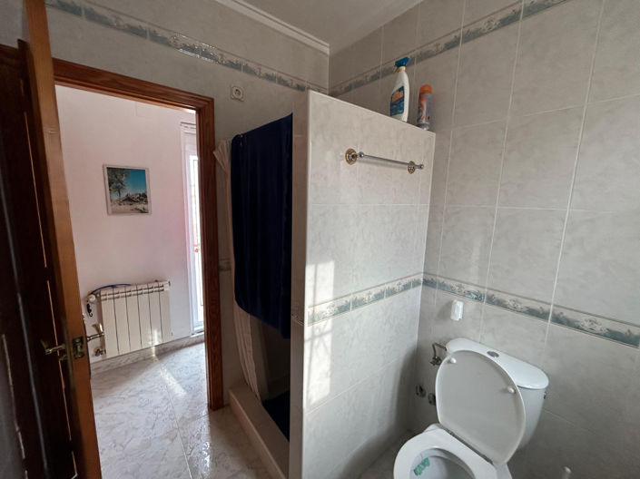 Image No.35-2 Bed Villa for sale