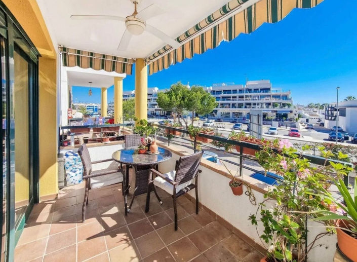 Image No.16-2 Bed Apartment for sale