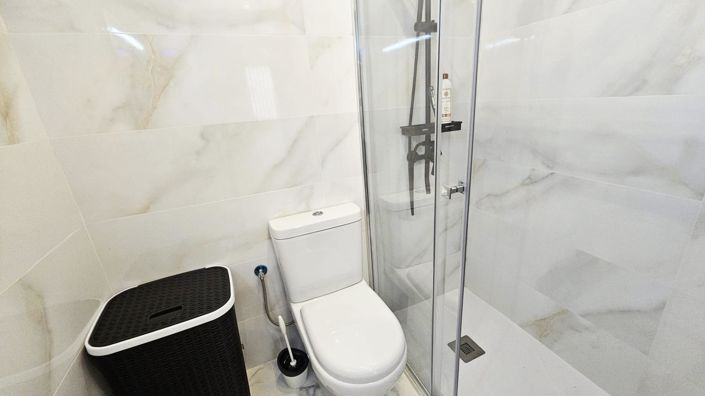 Image No.12-3 Bed Apartment for sale