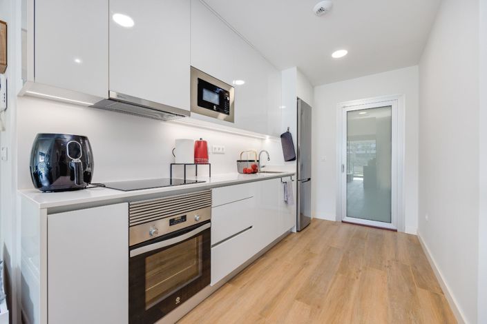 Image No.23-2 Bed Apartment for sale