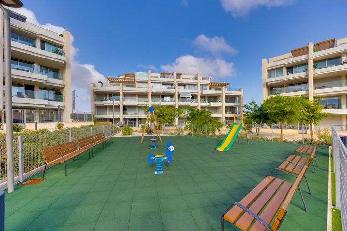 Image No.42-2 Bed Apartment for sale