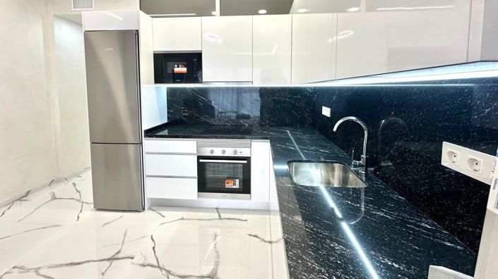 Image No.13-2 Bed Apartment for sale