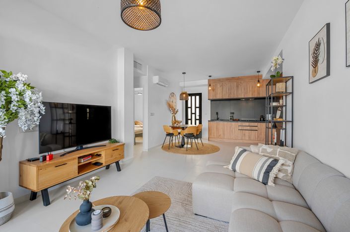 Image No.10-2 Bed Apartment for sale