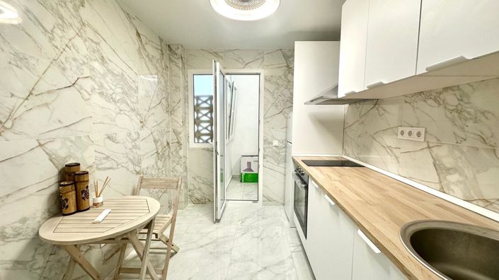 Image No.6-3 Bed Apartment for sale