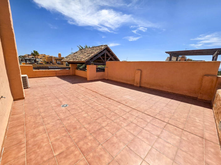 Image No.4-Penthouse de 2 chambres à vendre à Casares