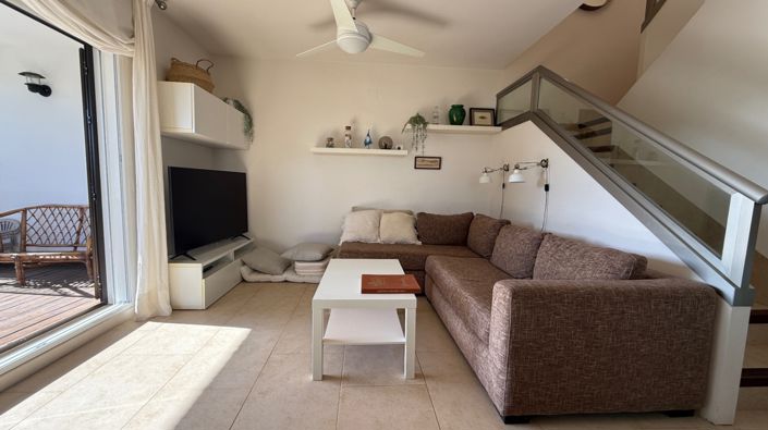 Image No.10-3 Bed Duplex for sale