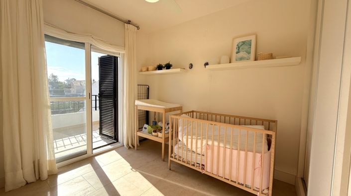 Image No.15-3 Bed Duplex for sale