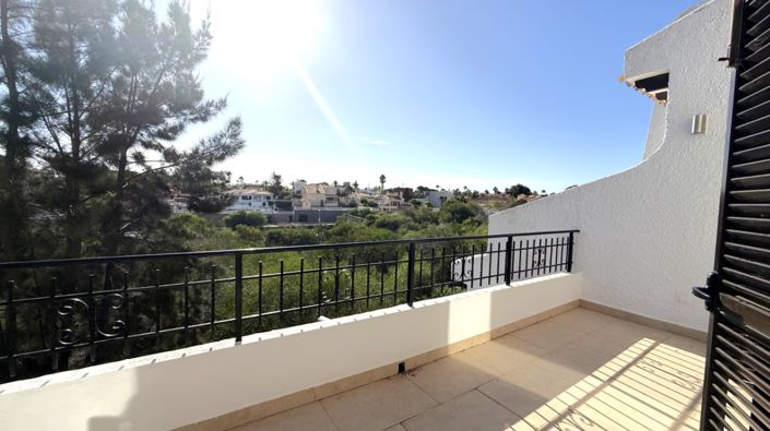 Image No.44-3 Bed Duplex for sale