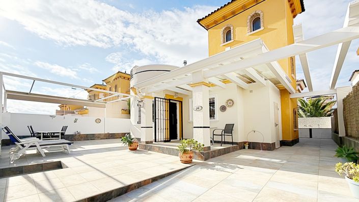 Image No.1-Villa de 3 chambres à vendre à Orihuela Costa